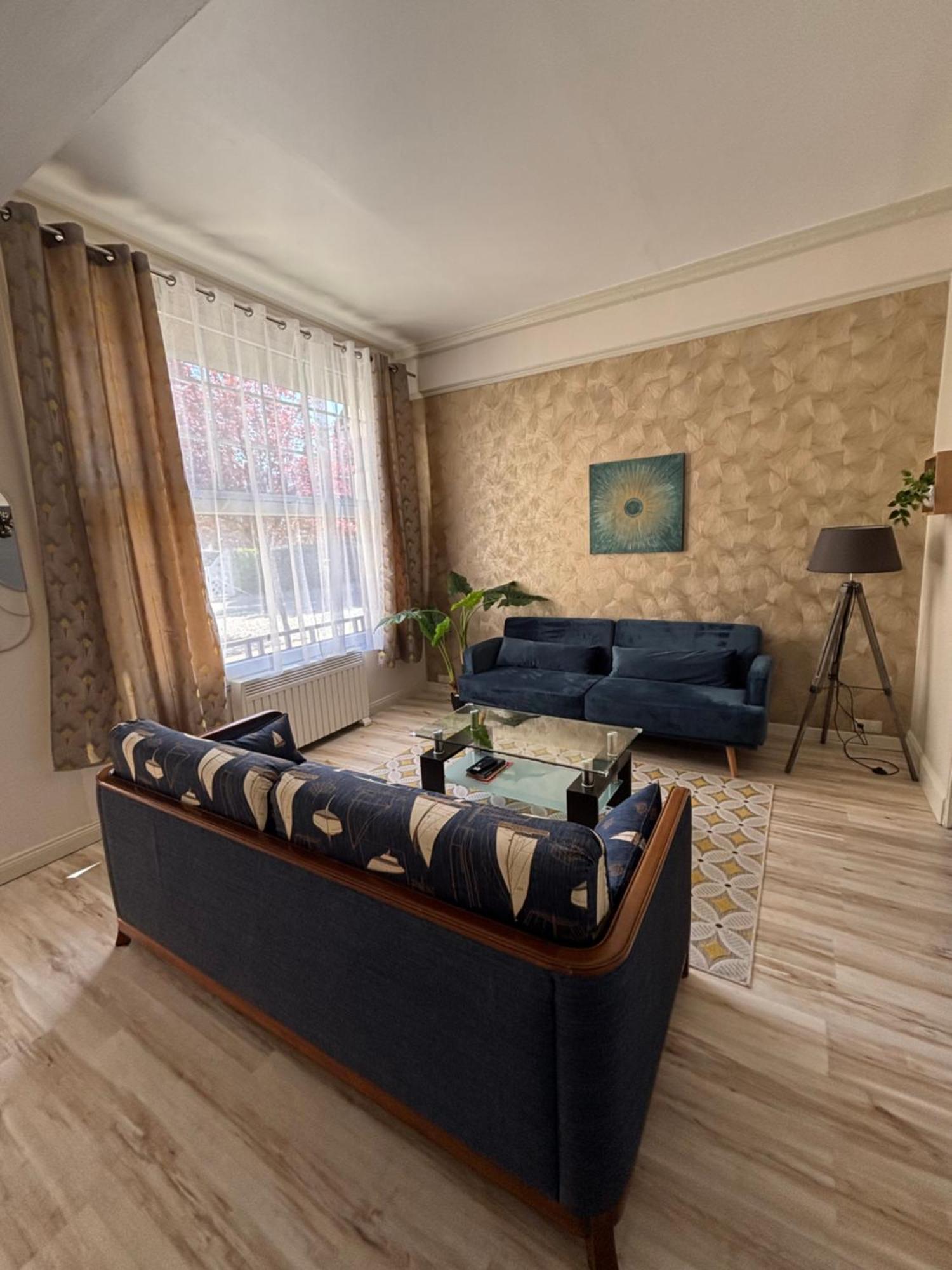 Appartement Elegant Au Coeur De Cabourg Exteriör bild