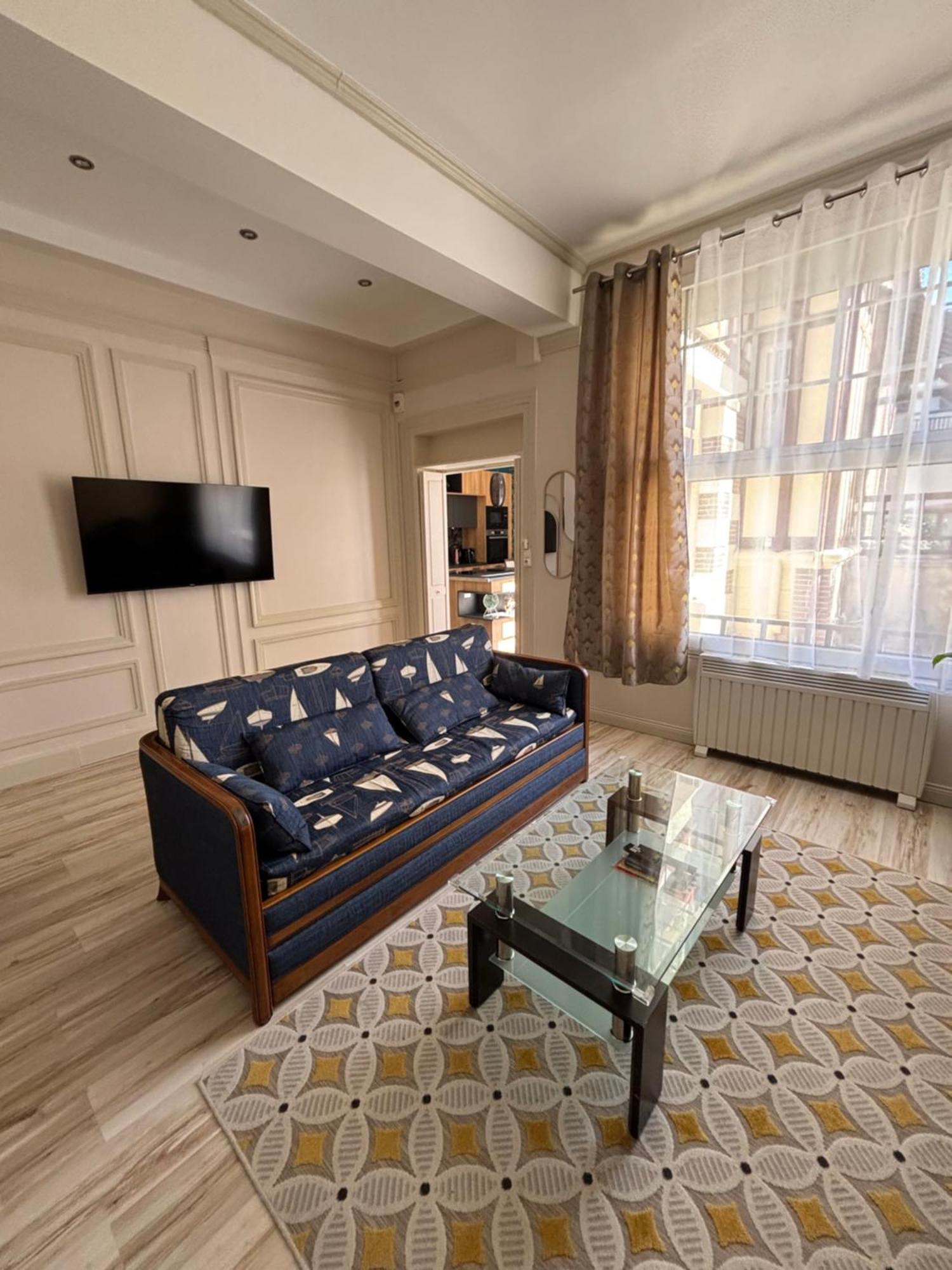 Appartement Elegant Au Coeur De Cabourg Exteriör bild